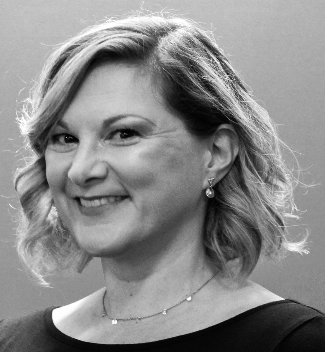 Nichola Holdship Acorn Headshot