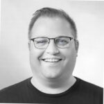 alex-cooper-headshot